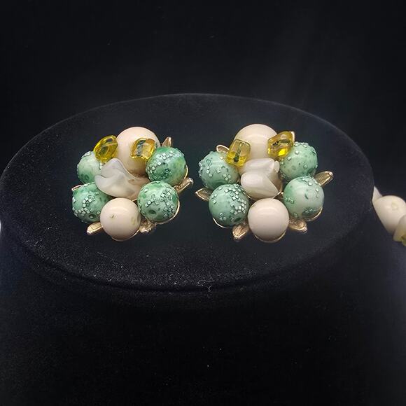 Arthur Pepper Green Beige Necklace Earrings Set Clip On Vintage Jewelry - Picture 6 of 11